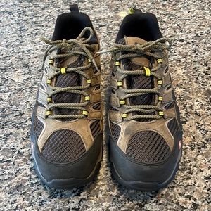 Merrill work Moab 2 Vent WTPF CT J15773W 9.5 wide